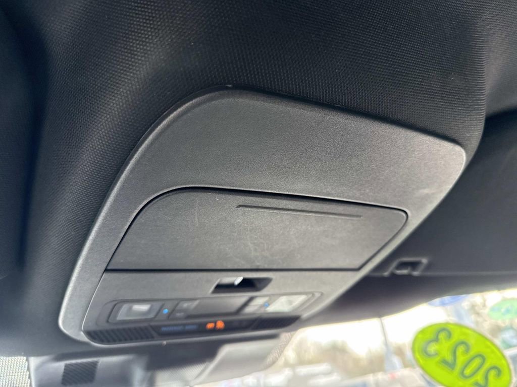 Used 2023 Ford F150 XLT w/ Equipment Group 302A High image 27