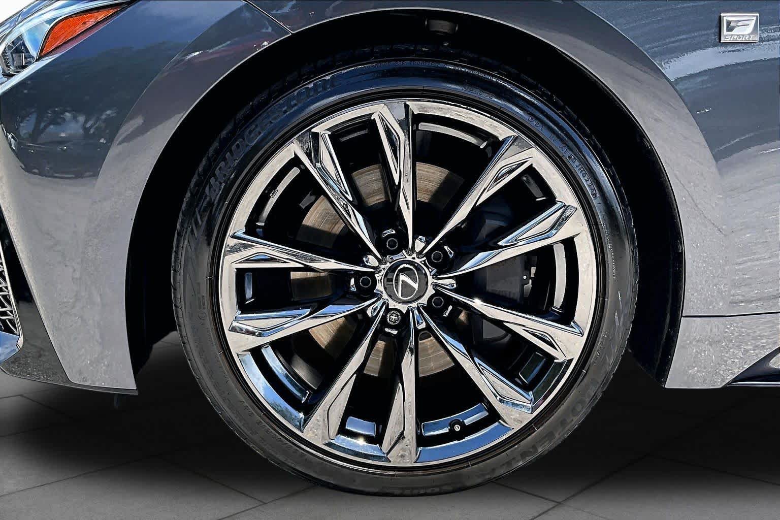 Used 2024 Lexus IS 350 F Sport w/ Memory Package RWD image 11