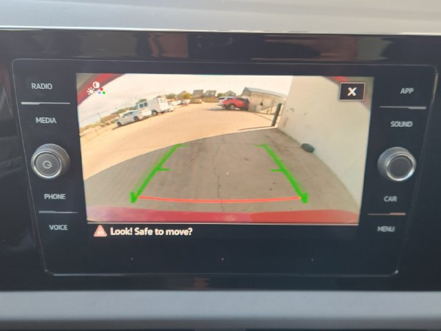 Used 2026 Volkswagen Jetta SE FWD image 6