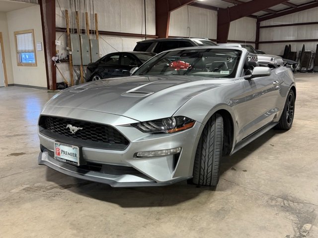 Used 2022 Ford Mustang Premium image 19