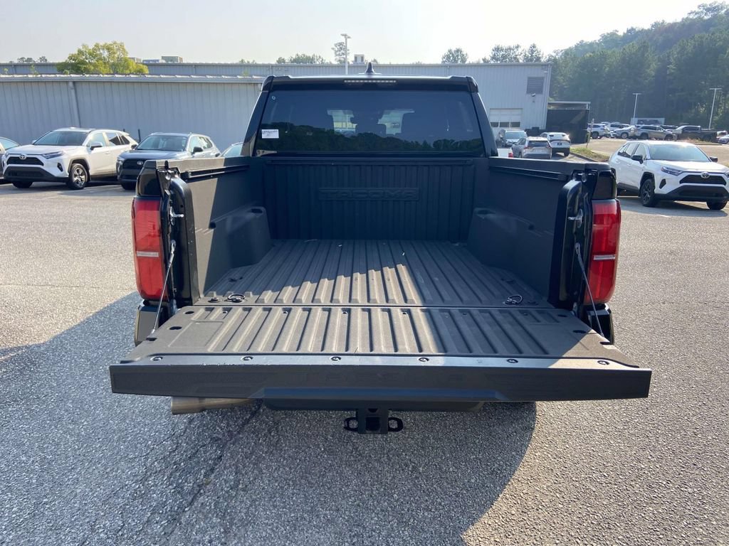 Used 2024 Toyota Tacoma SR5 AWD/4WD image 8