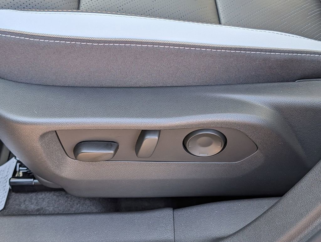 New 2026 Buick Envision Sport Touring image 7