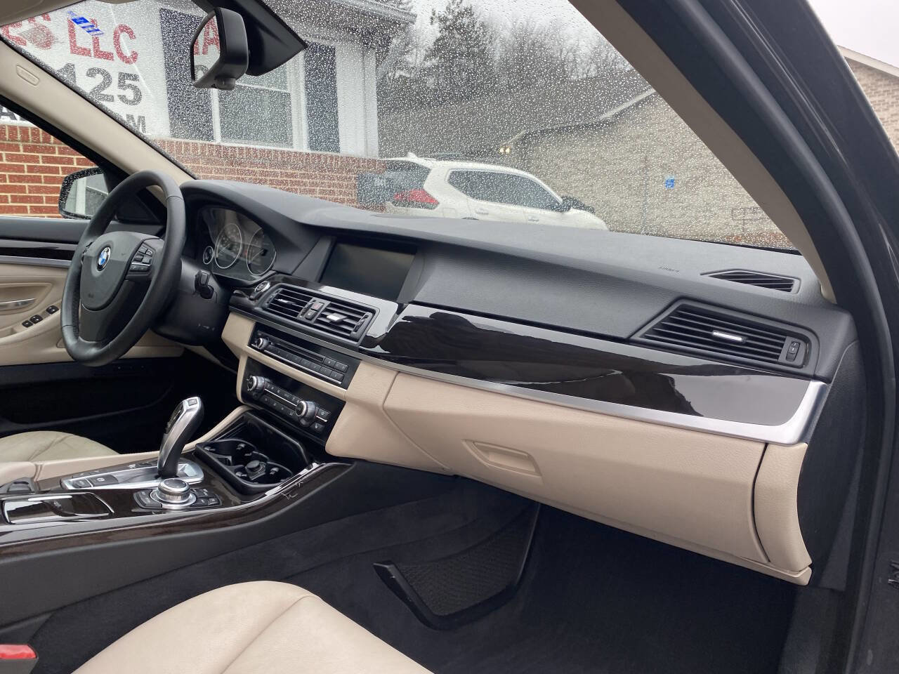 Used 2013 BMW 535i xDrive Sedan AWD/4WD image 17