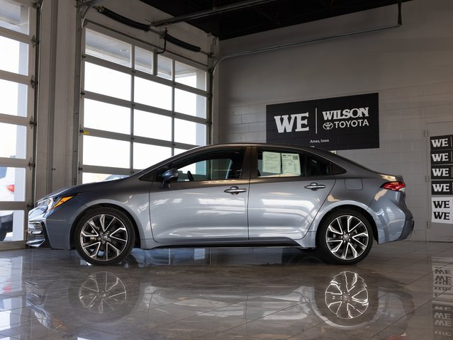Used 2022 Toyota Corolla SE w/ SE Premium Package