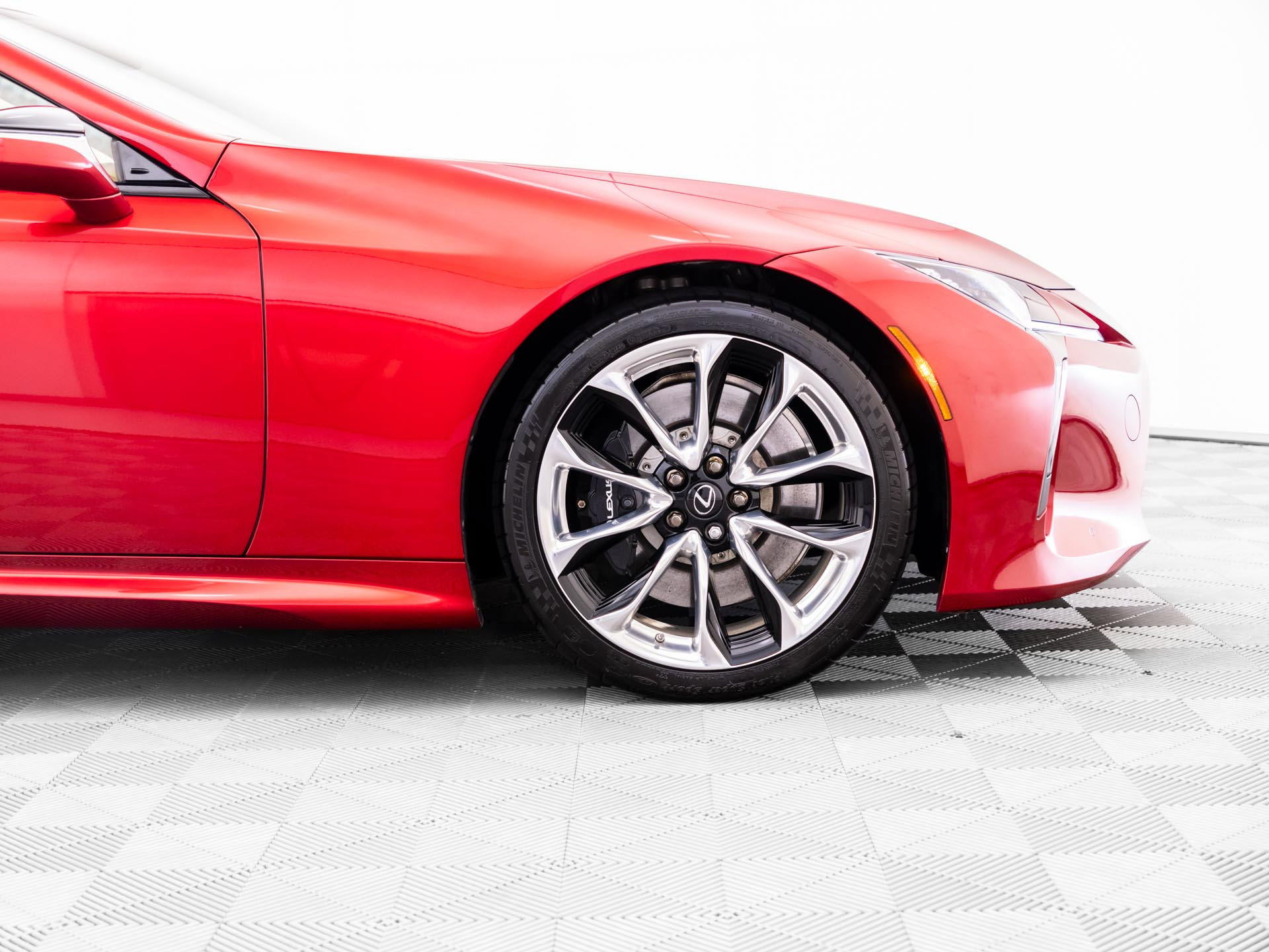 Used 2021 Lexus LC 500 Convertible w/ Touring Package RWD image 28