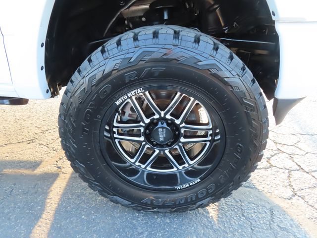 Used 2021 RAM 1500 Laramie w/ Sport Appearance Package AWD/4WD image 11
