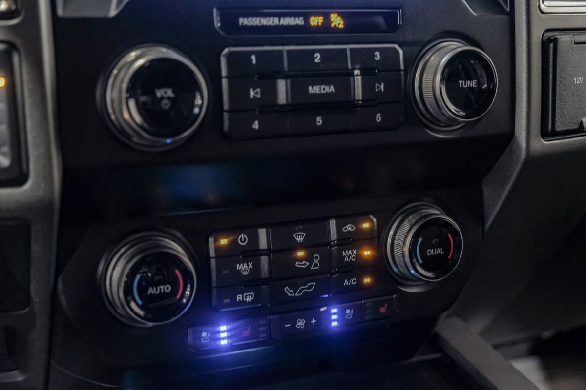 Used 2019 Ford F150 Raptor w/ Equipment Group 802A Luxury image 28