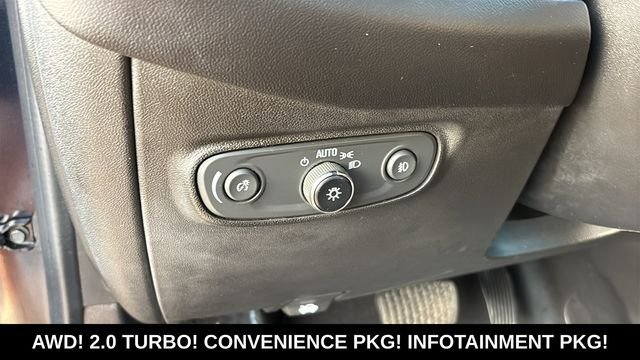 Used 2020 Chevrolet Equinox LT AWD/4WD image 11