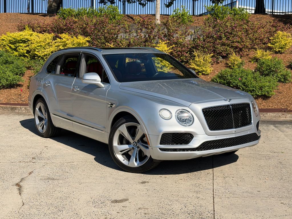 Used 2019 Bentley Bentayga AWD/4WD image 1