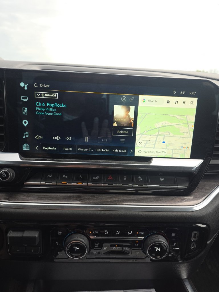Used 2022 Chevrolet Silverado 1500 LTZ w/ Technology Package AWD/4WD image 52