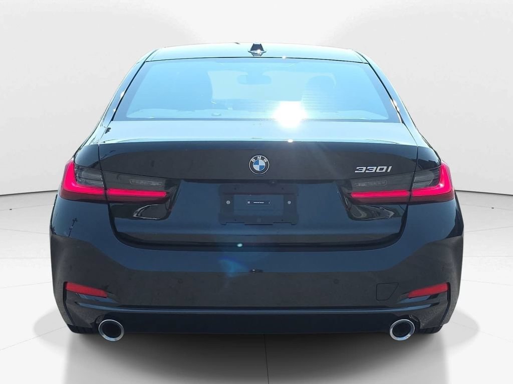 Used 2026 BMW 330i Sedan RWD image 7