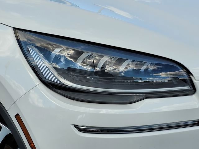 Certified 2023 Lincoln Aviator Reserve w/ Equipment Group 201A RWD image 11