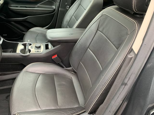 Used 2020 GMC Terrain Denali w/ Denali Premium Package AWD/4WD image 15