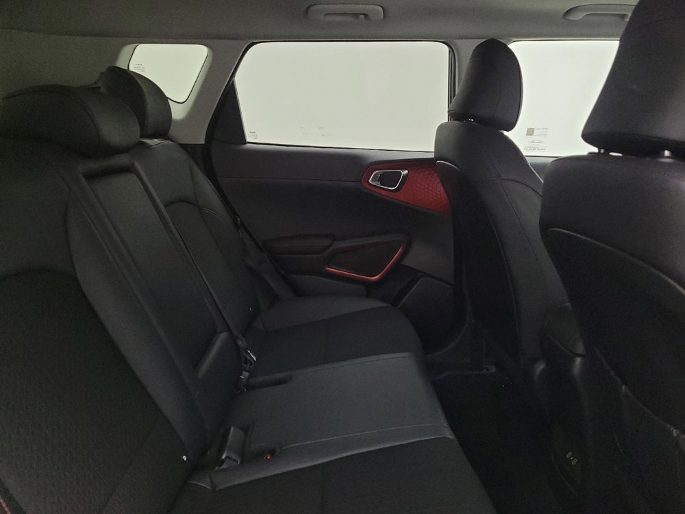 Used 2023 Kia Soul GT-Line w/ GT-Line Technology Package image 19