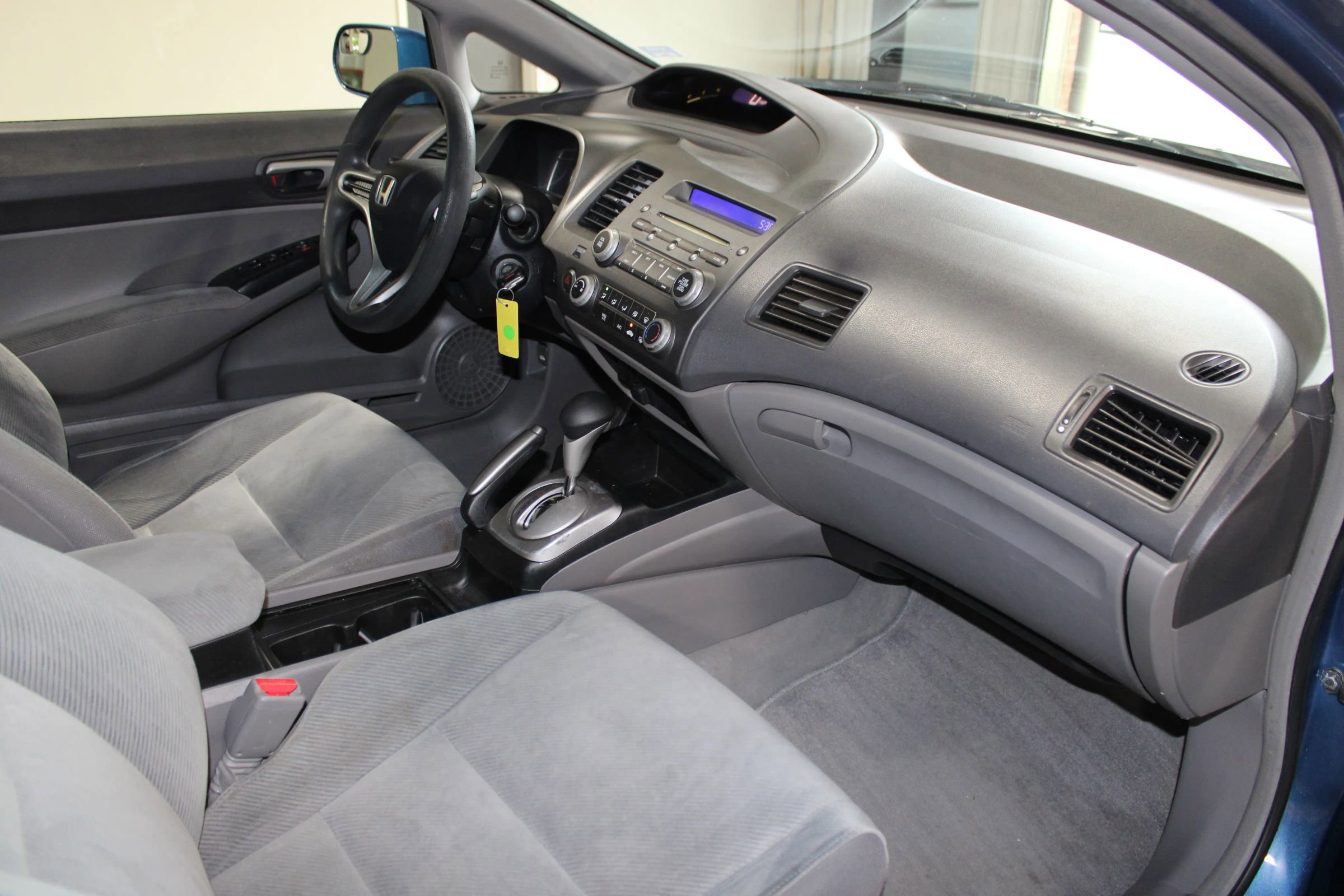 Used 2010 Honda Civic LX image 22