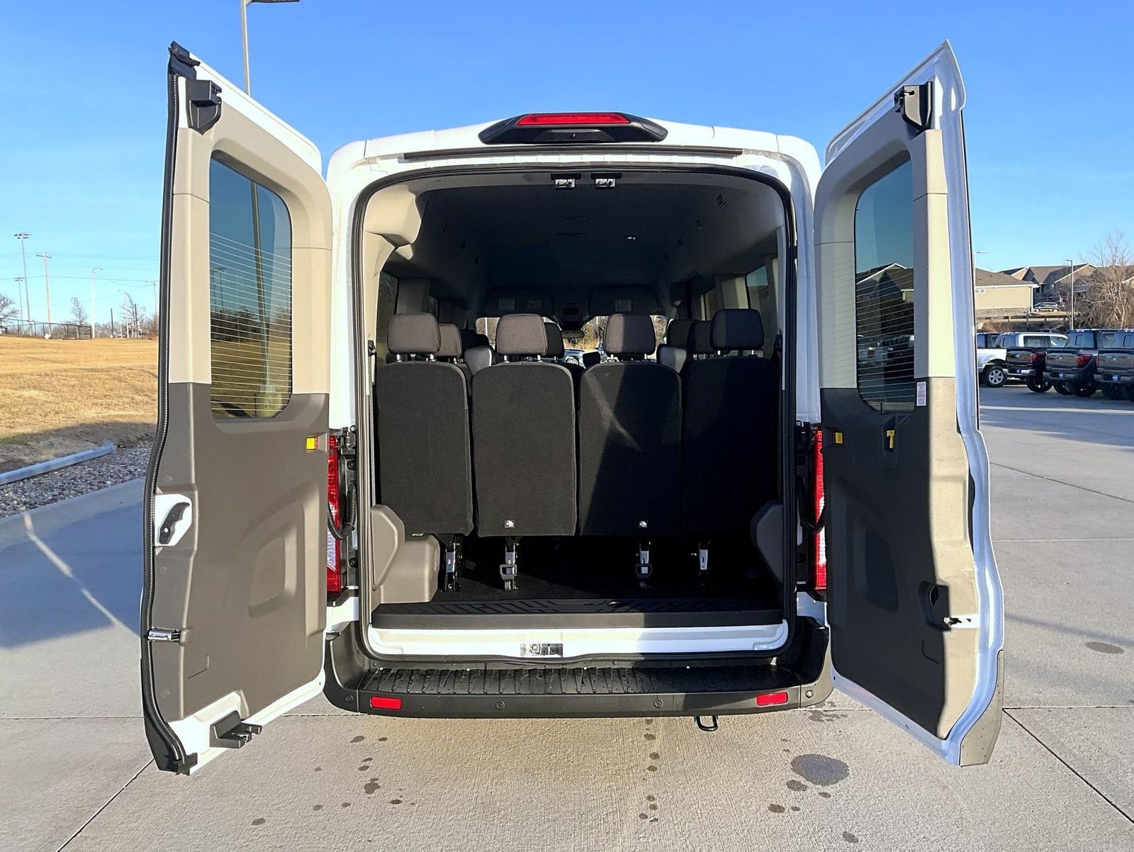 New 2026 Ford Transit 350 XL image 18