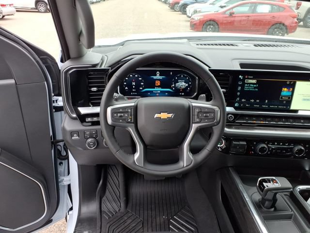 New 2026 Chevrolet Silverado 1500 LTZ w/ LTZ Premium Package AWD/4WD image 14