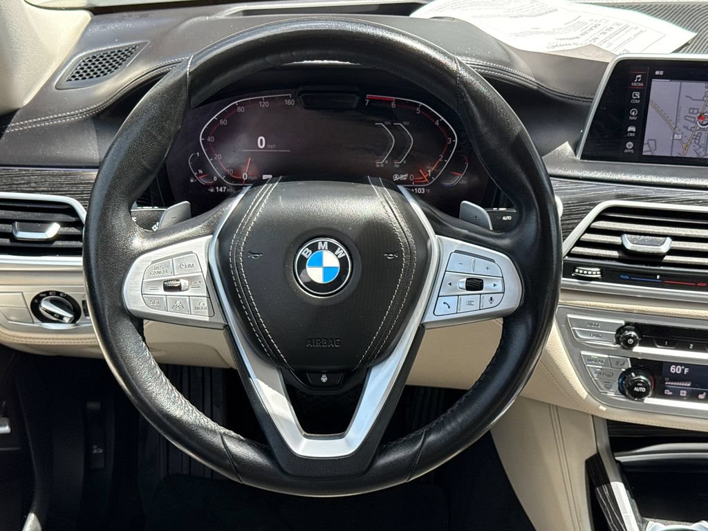 Used 2022 BMW 750Li xDrive AWD/4WD image 15