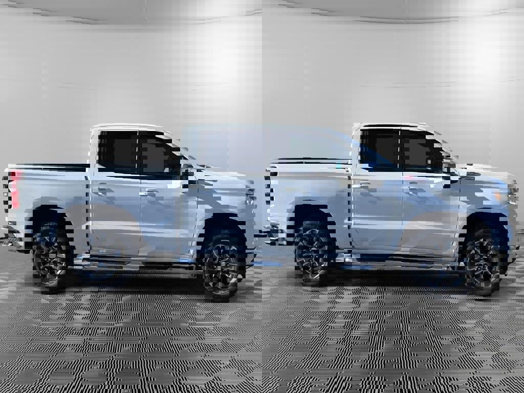 New 2026 Chevrolet Silverado 1500 LT w/ Z71 Off-Road Package image 8