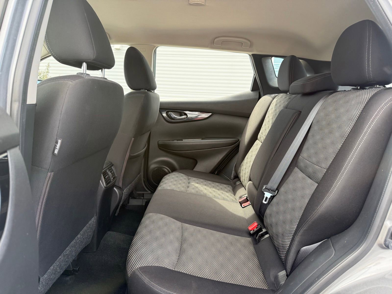 Used 2018 Nissan Rogue Sport SV image 18