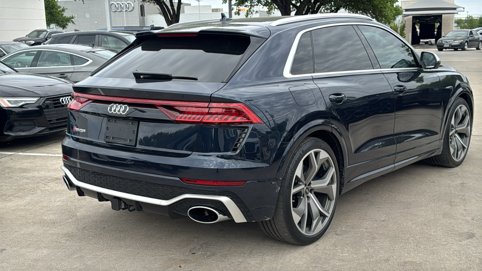 Used 2023 Audi RS Q8 w/ Executive Package AWD/4WD image 7