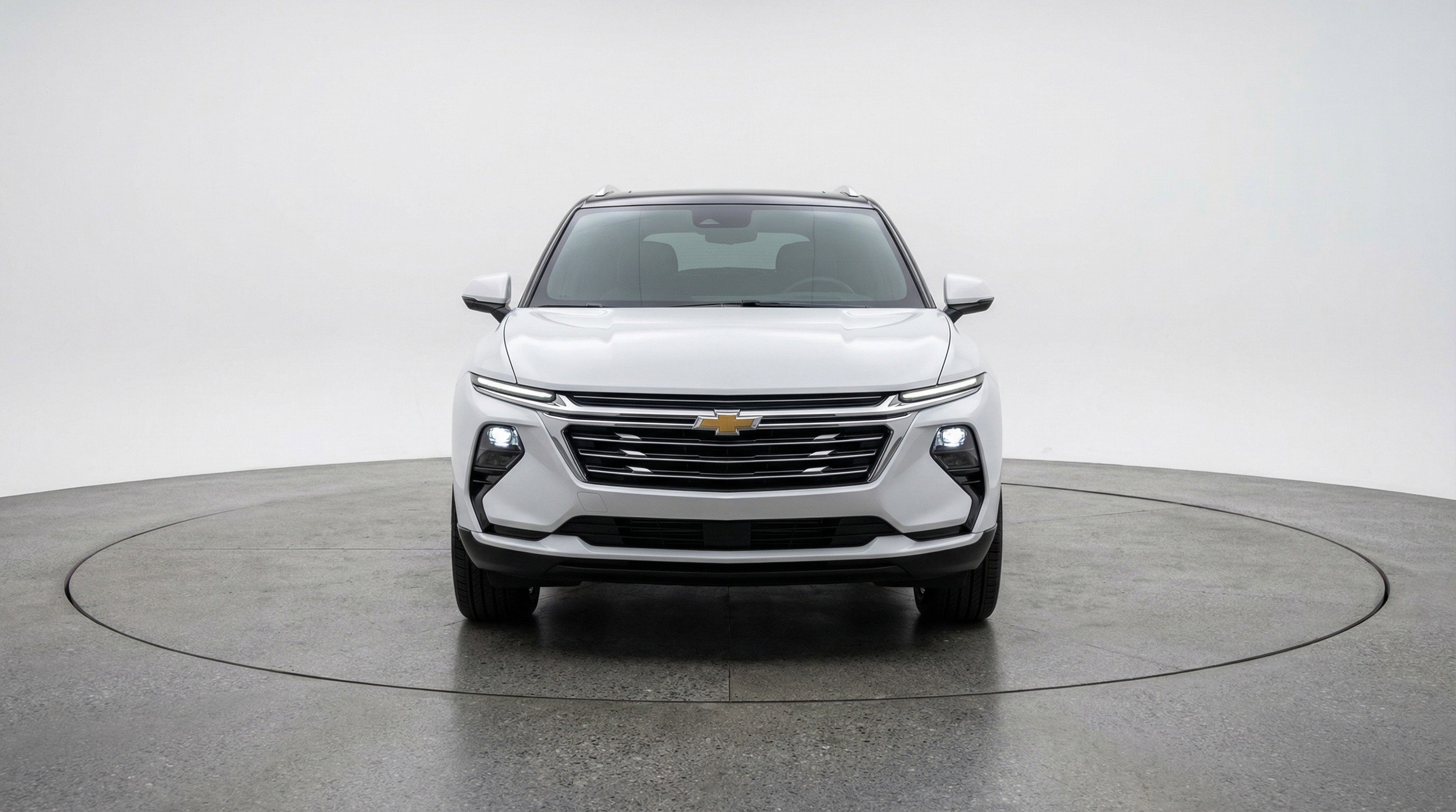 Used 2025 Chevrolet Equinox LT FWD image 2