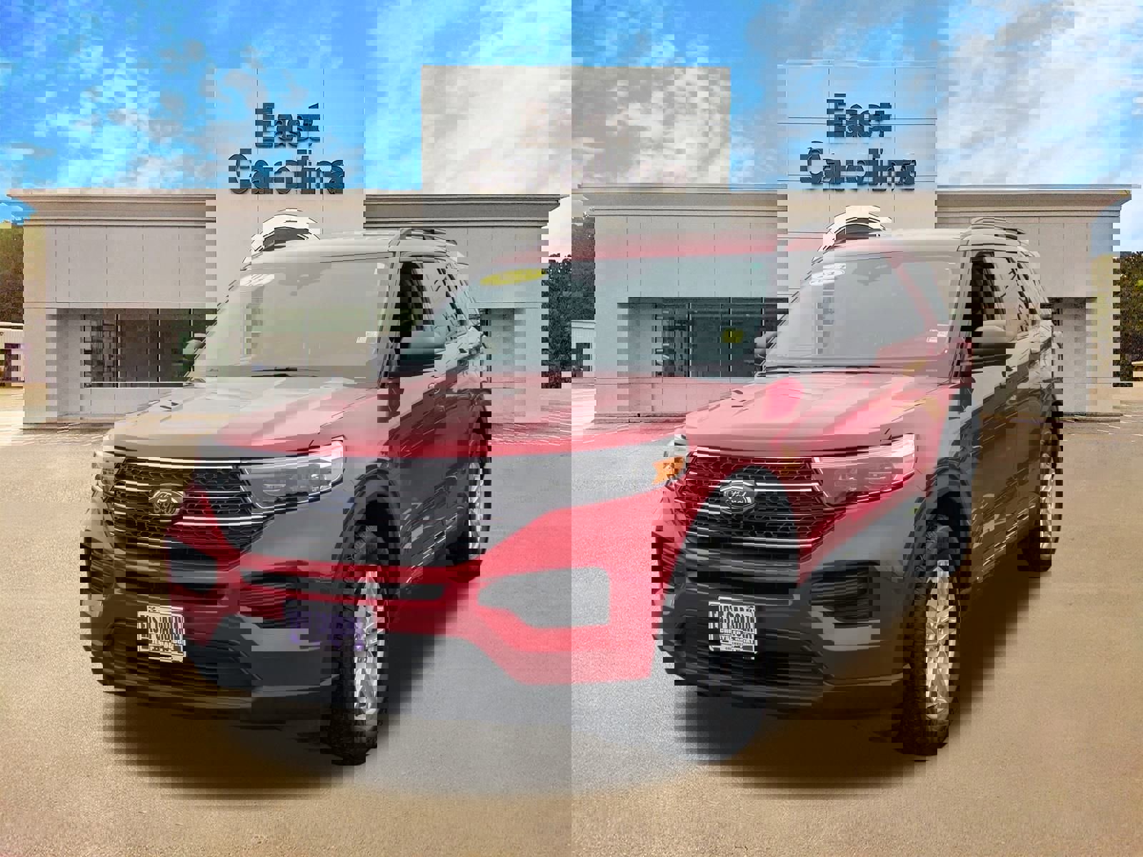 Used 2022 Ford Explorer XLT image 7