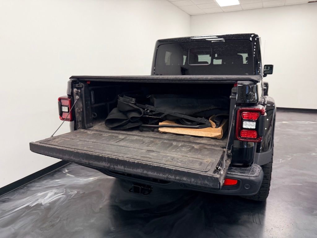 Used 2021 Jeep Gladiator Rubicon w/ Dual Top Group AWD/4WD image 7