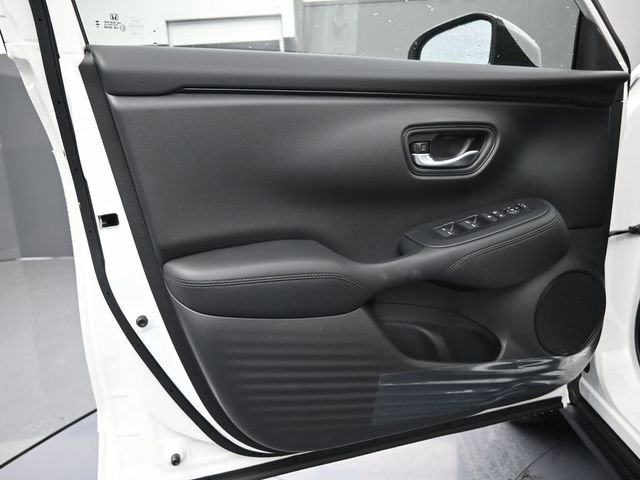 New 2026 Honda HR-V LX image 3