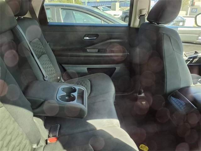 Used 2022 Nissan Pathfinder SV image 20