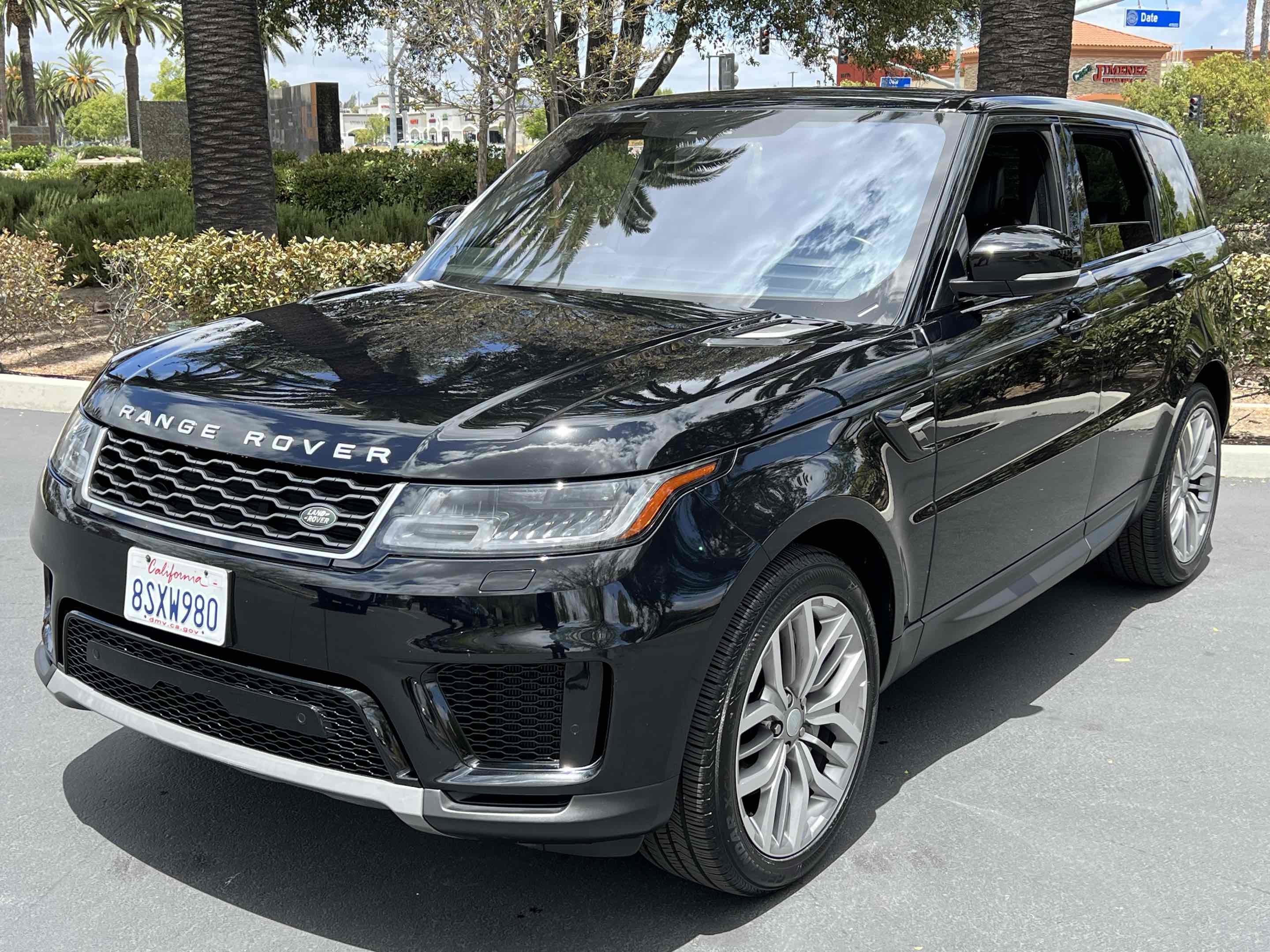 Used 2020 Land Rover Range Rover Sport SE AWD/4WD image 14