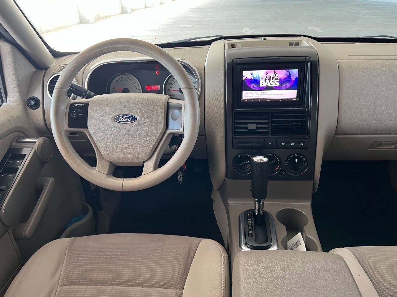 Used 2007 Ford Explorer Sport Trac XLT image 12