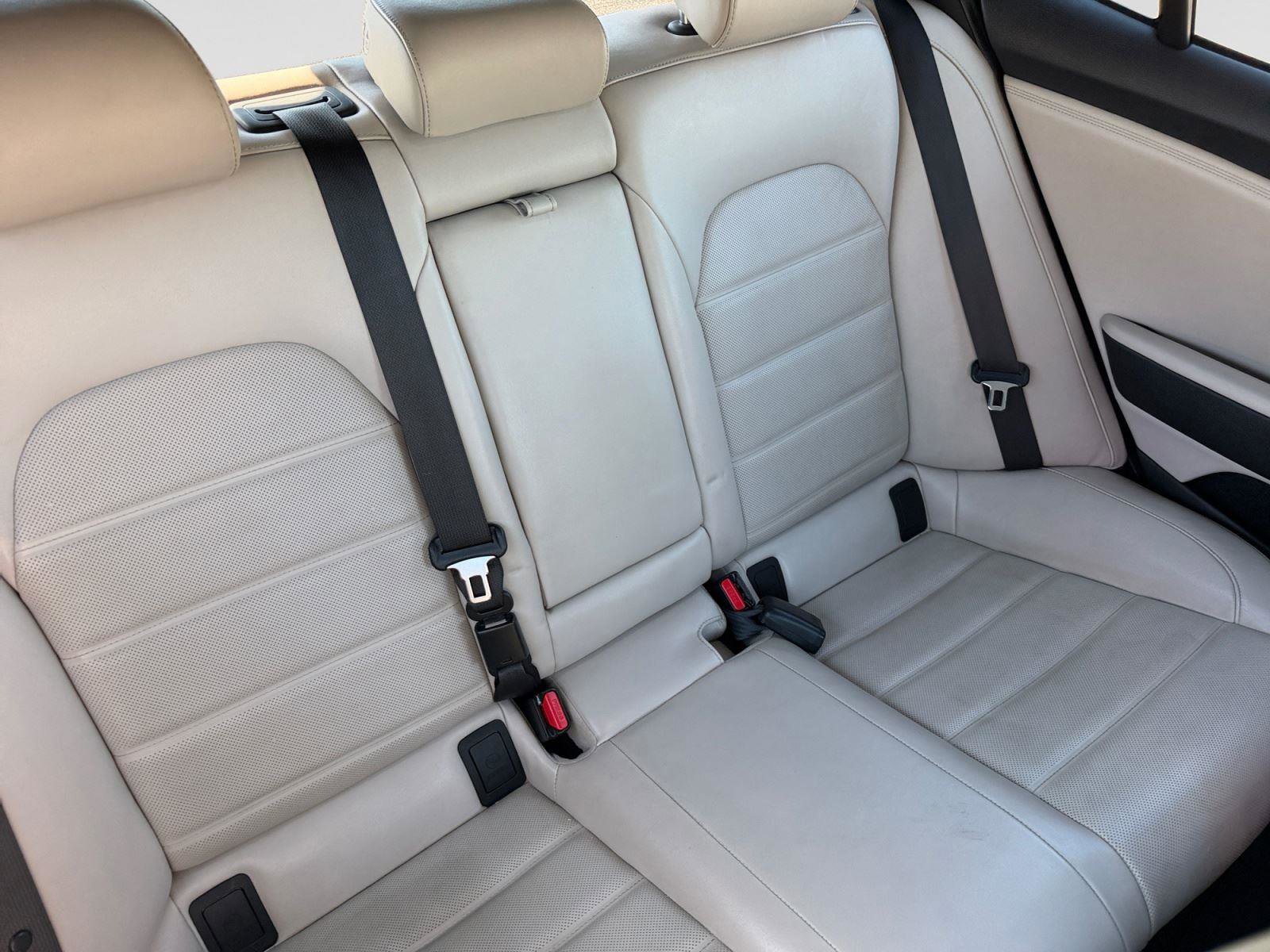 Used 2019 Kia Stinger GT2 image 18