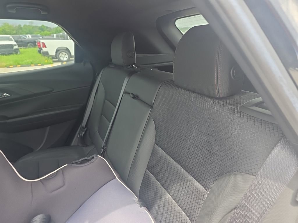 Used 2022 Chevrolet TrailBlazer RS FWD image 43