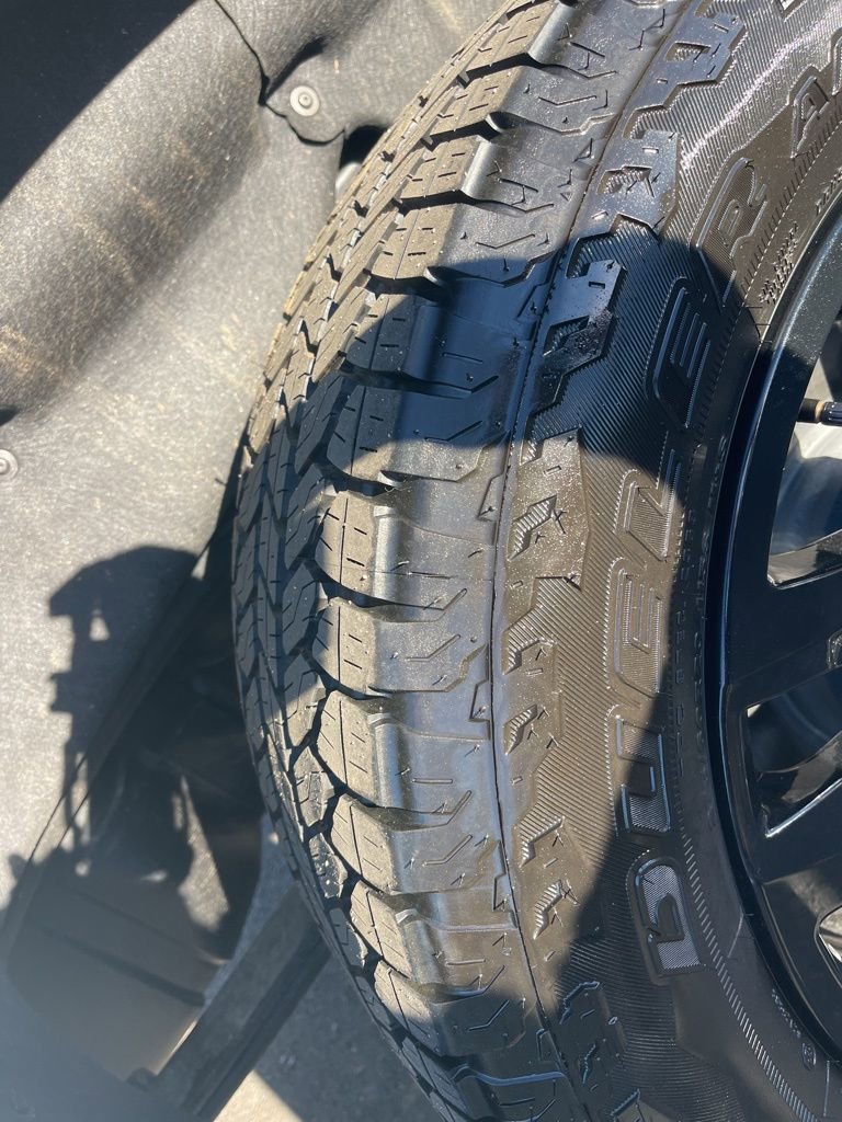 Used 2025 Chevrolet Silverado 1500 Custom Trail Boss w/ Turbomax Blackout Package image 31