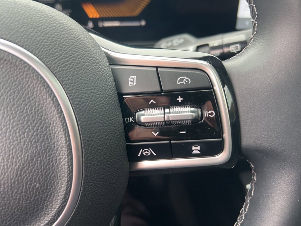 Certified 2025 Kia Sorento X-Line EX image 62