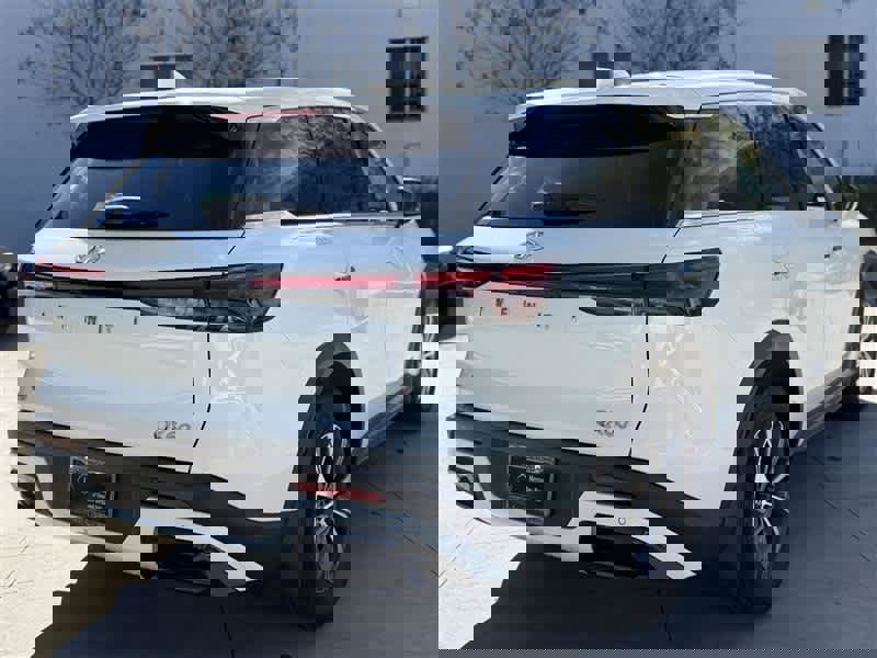 Used 2024 INFINITI QX60 Pure image 5