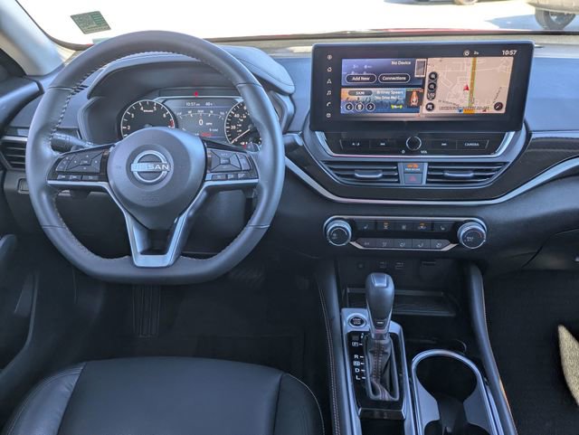 Used 2023 Nissan Altima 2.5 SR w/ SR Premium Package image 27