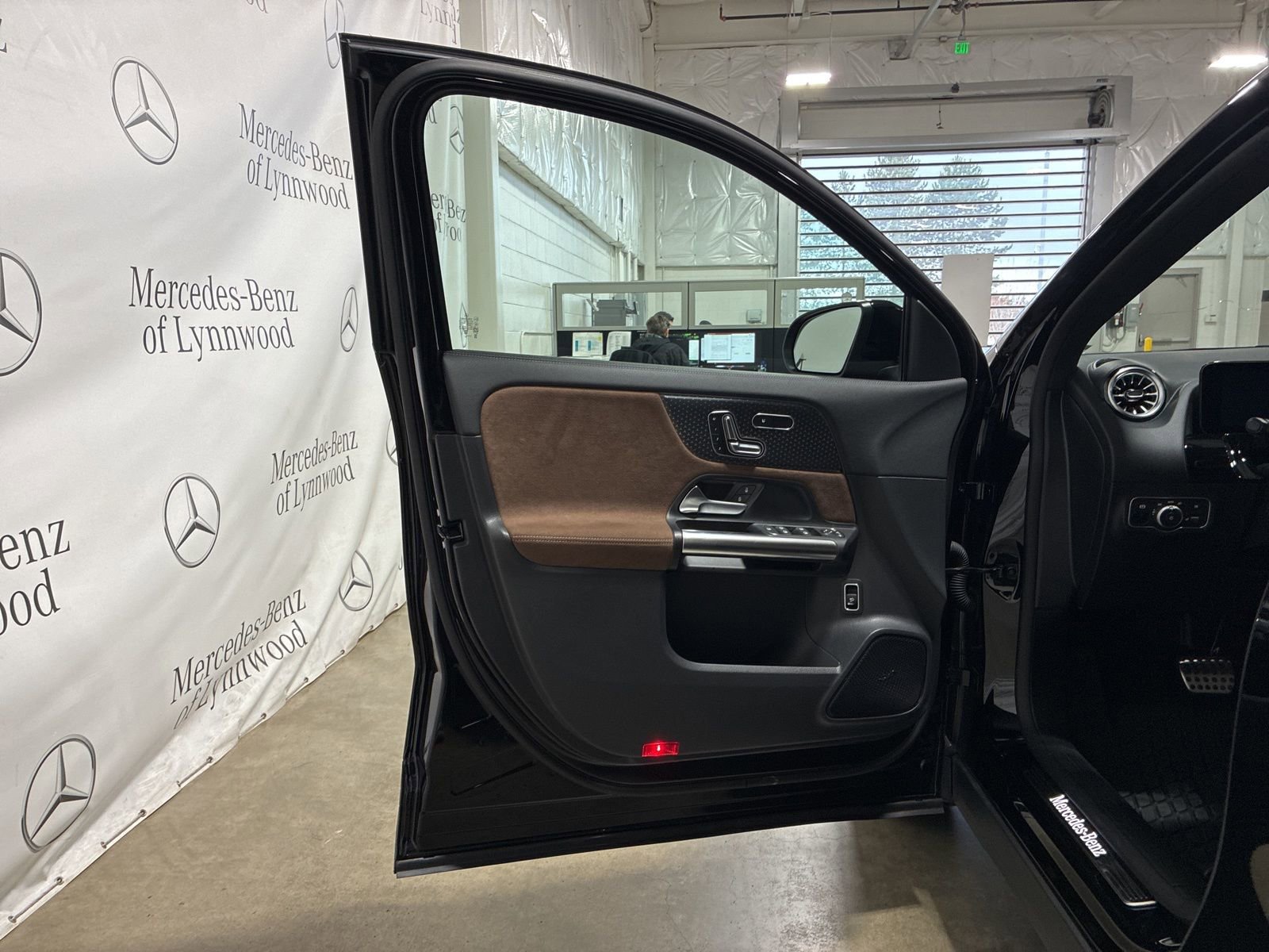 Used 2025 Mercedes-Benz GLA 250 GLA 250 image 13