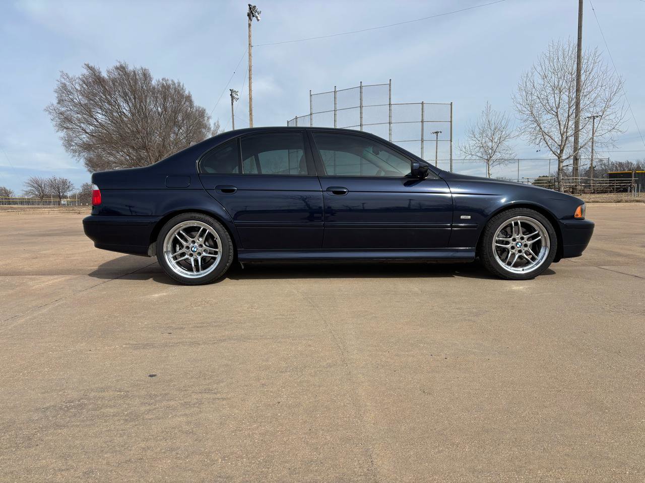 Used 2001 BMW 540i Sedan image 25
