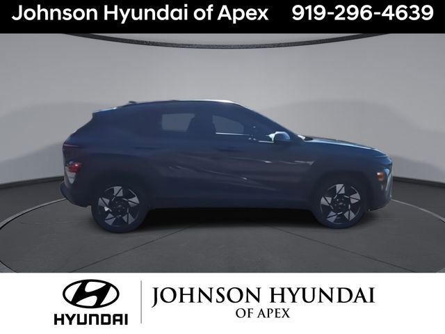 Certified 2025 Hyundai Kona SEL image 10