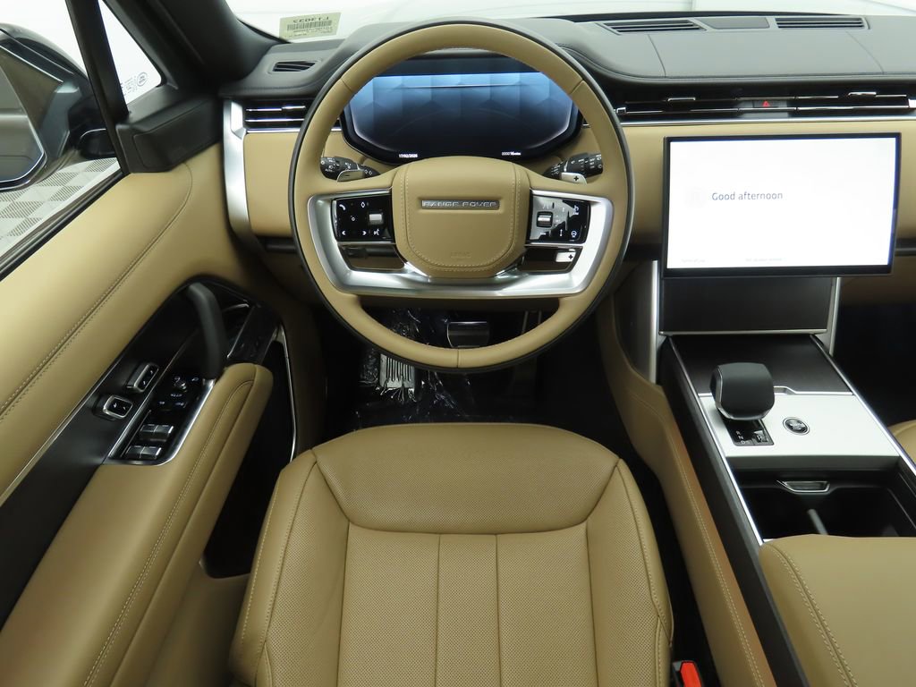 New 2026 Land Rover Range Rover Long Wheelbase SE image 10