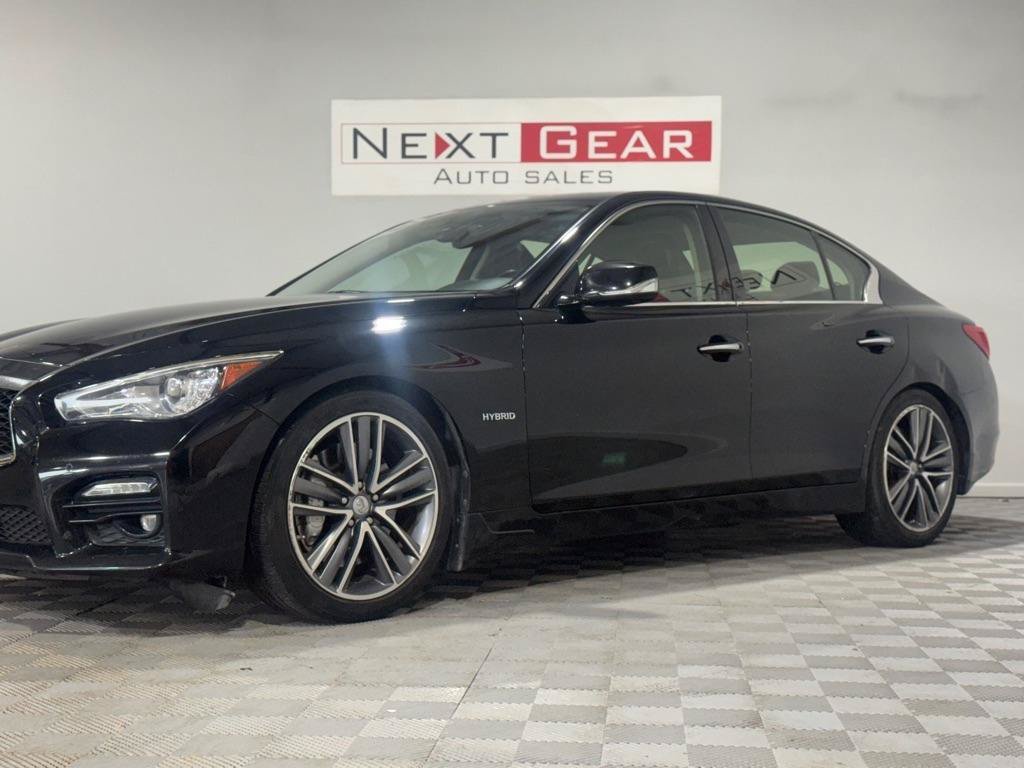 Used 2014 INFINITI Q50 Hybrid w/ Deluxe Technology Package RWD image 5