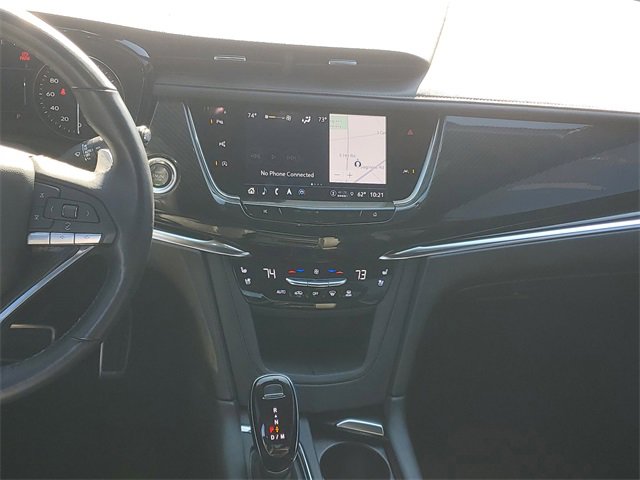 Used 2022 Cadillac XT6 Sport w/ Technology Package image 16