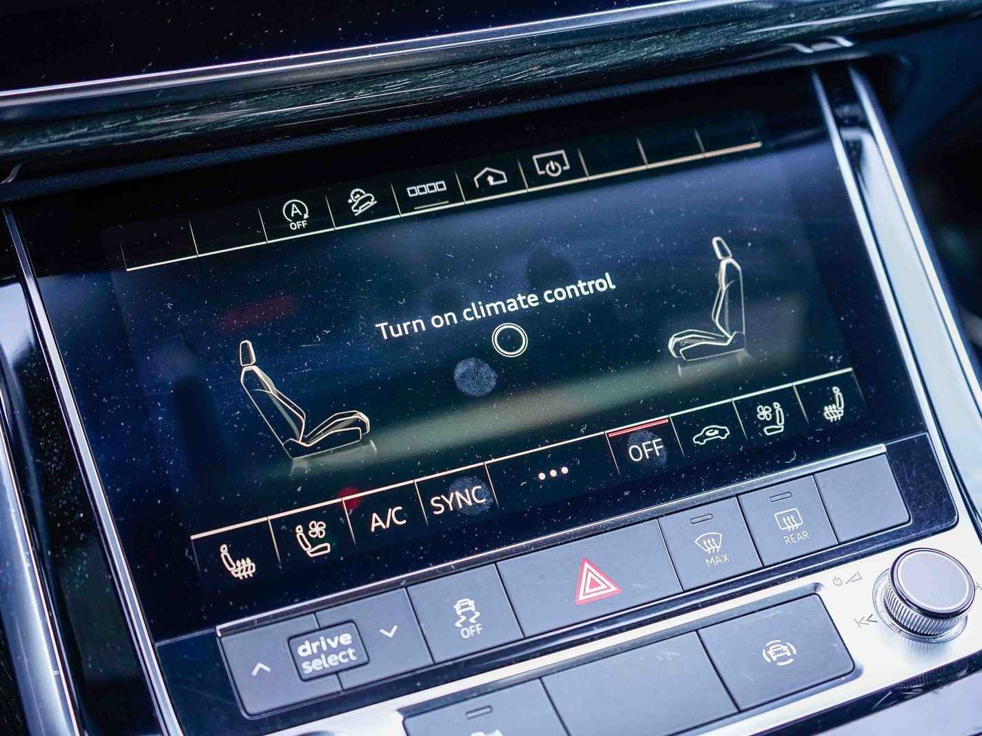 Used 2022 Audi Q7 Premium Plus w/ Premium Plus Package image 23