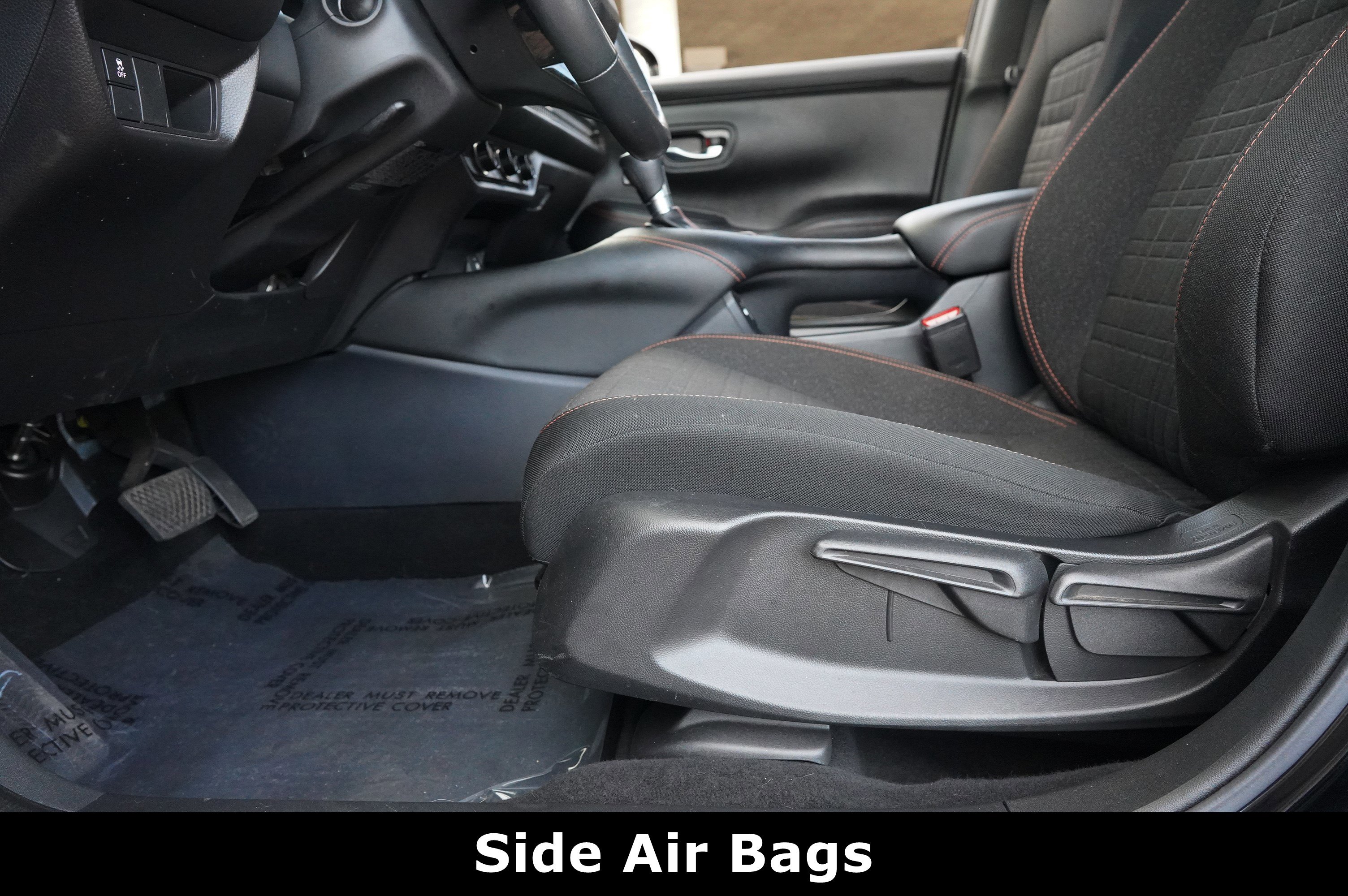 Used 2023 Honda HR-V Sport image 12