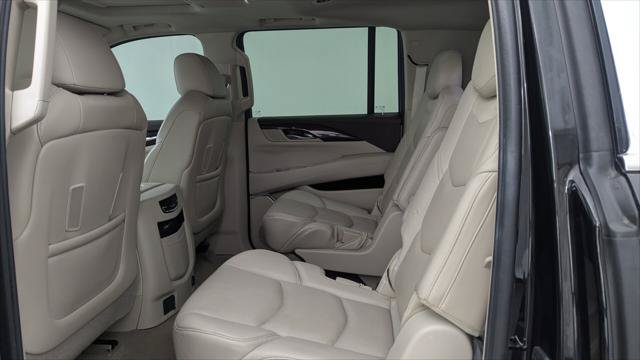 Used 2015 Cadillac Escalade ESV Premium RWD image 16
