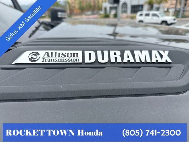Used 2024 Chevrolet Silverado 2500 High Country w/ High Country Premium Package AWD/4WD image 21