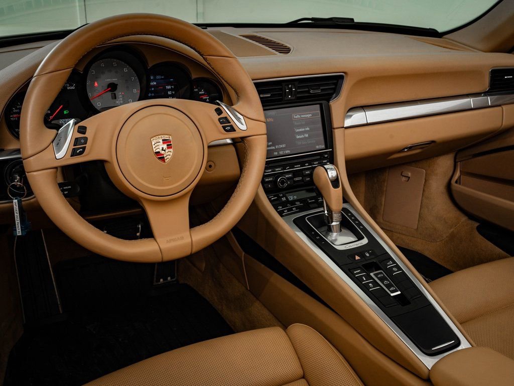 Used 2012 Porsche 911 Carrera S RWD image 4