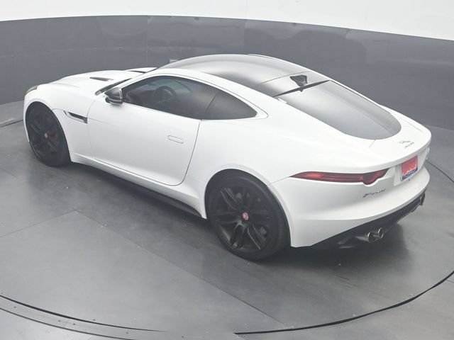 Used 2015 Jaguar F-TYPE R RWD image 21